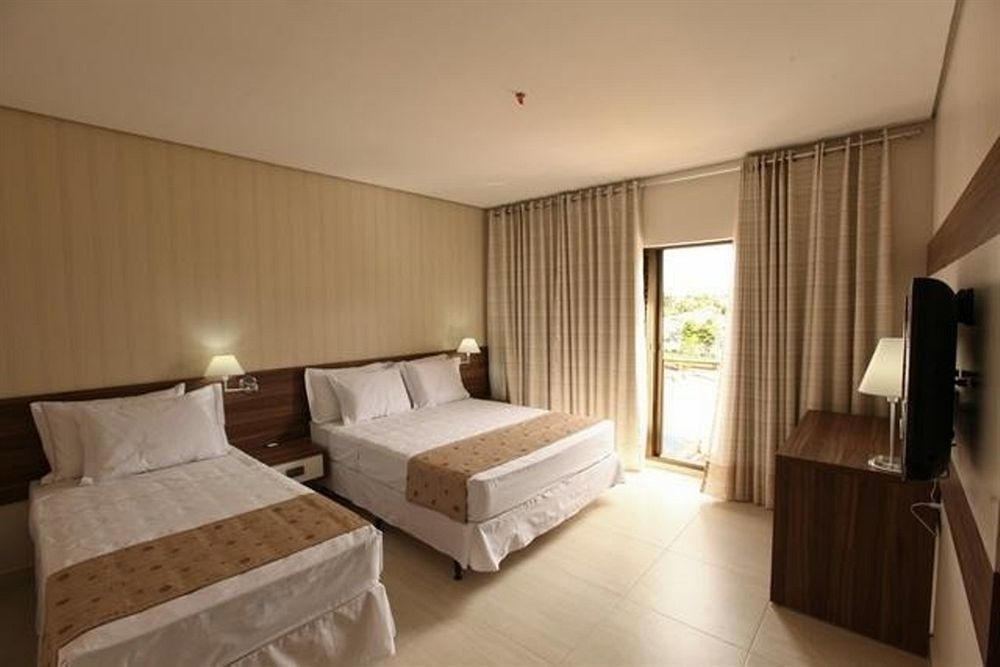 Hotel D'Luca กูยาบา ภายนอก รูปภาพ