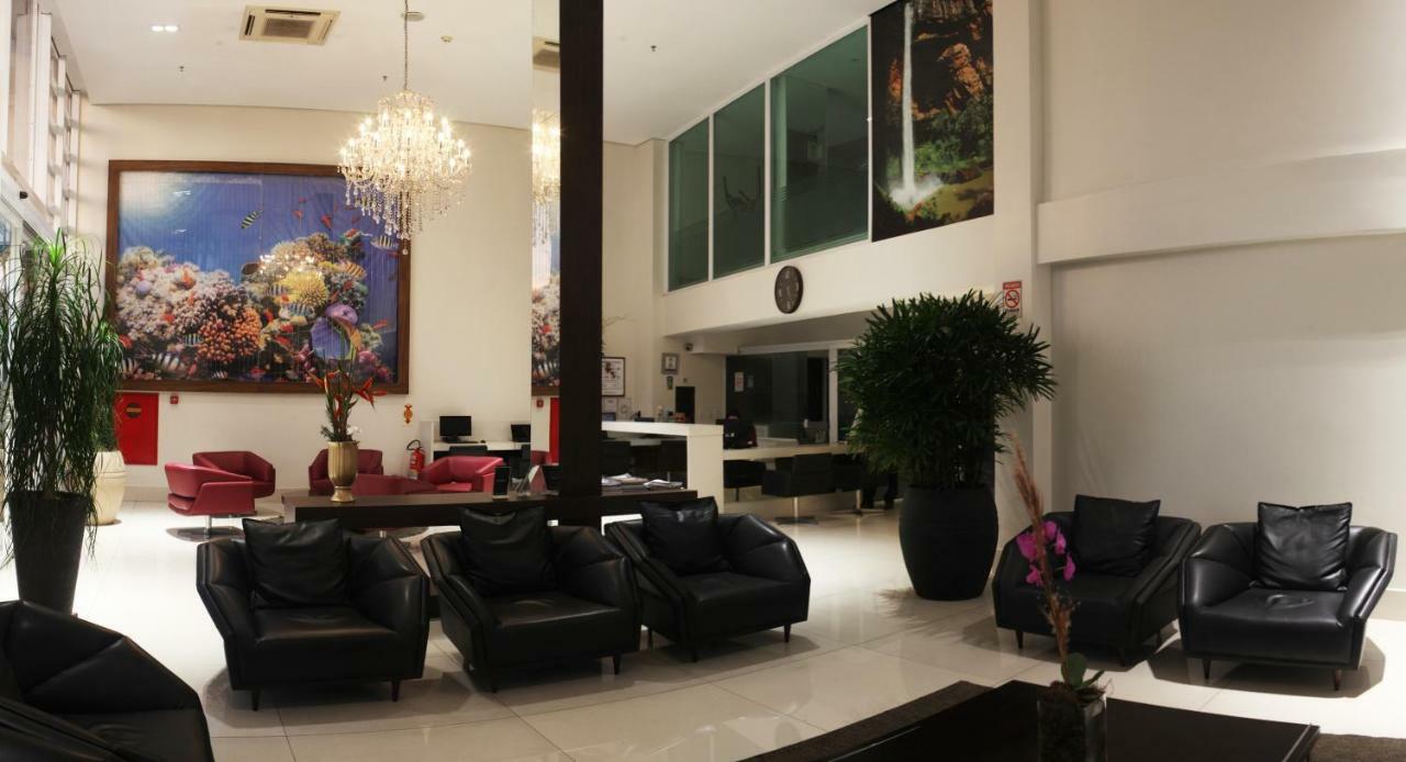 Hotel D'Luca กูยาบา ภายนอก รูปภาพ