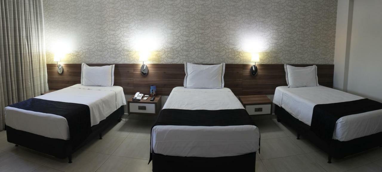 Hotel D'Luca กูยาบา ภายนอก รูปภาพ
